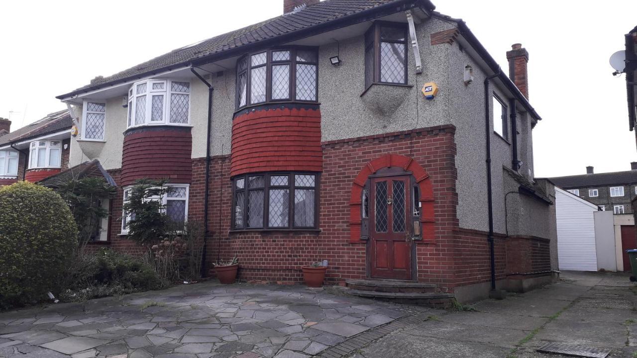 Cosy London holiday Home (Near O2 arena) Londres Exterior foto